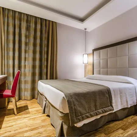 Hotel Giolli Nazionale Roma Exterior foto